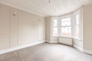 Living room- click for photo gallery